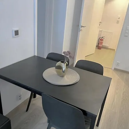 דירה Scandpoint-h7 Close To Airport, Shopping And Centre